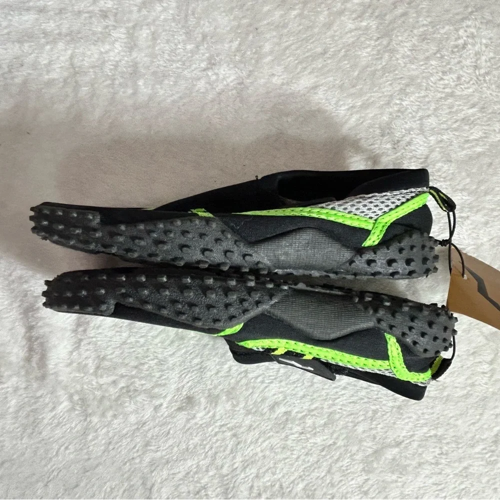 Norty Footwear Kids Black and Green Water Shoes Size 12